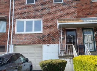 7015 Lark Pl, Philadelphia, PA 19153