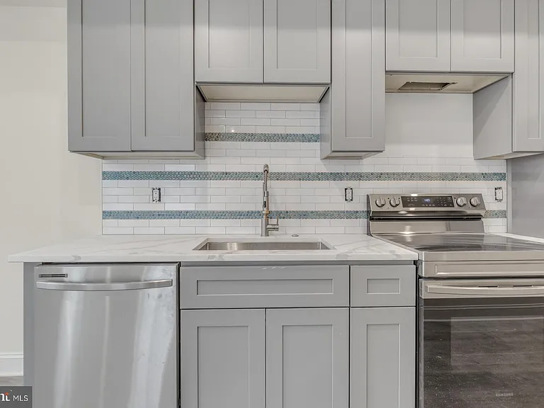 6601 Ridge Ave #C — Photo 6