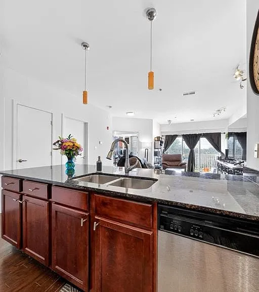 849 Westgate Ave #305 — Photo 8