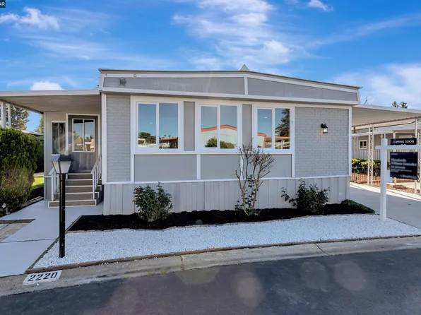2220 Dalis Dr, Concord, CA 94520