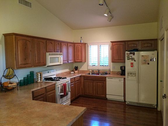 4th image of 278 E Camino Limon Verde