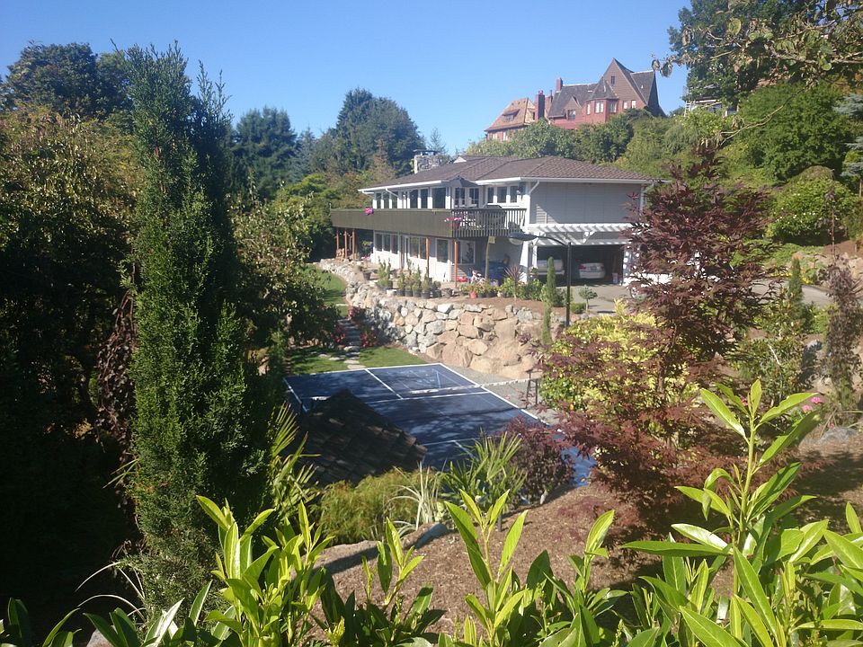1st image of 10221 Radford Ave NW