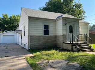 407 E 12th St, Hastings, NE 68901