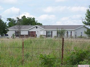 E 233rd St S, Porum, OK 74455