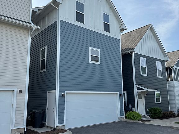 4th image of 1625 54th Ave N