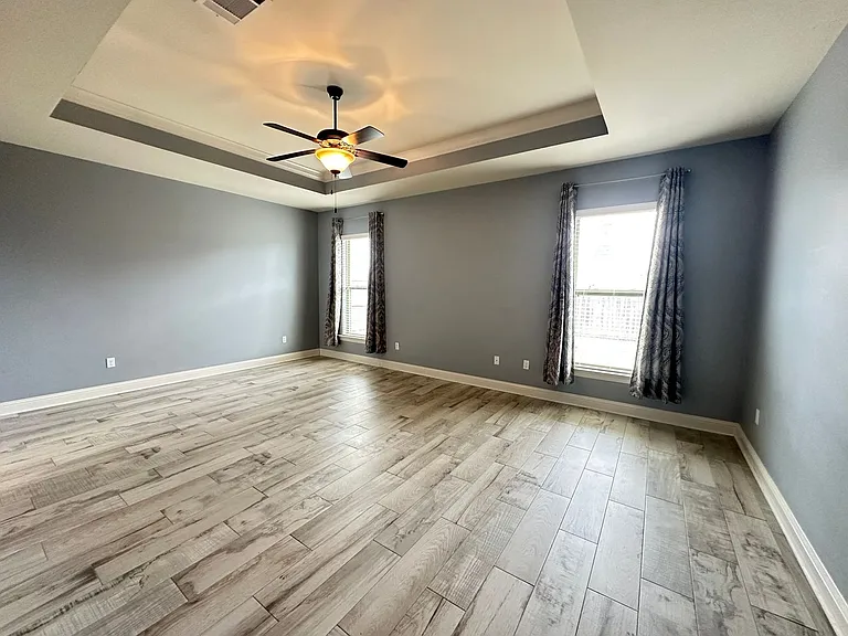 240 Danielle Dr — Photo 17