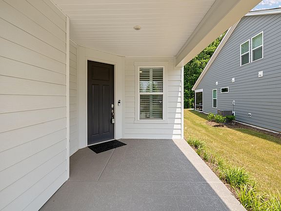 3rd image of 2301 Flycatcher Ln