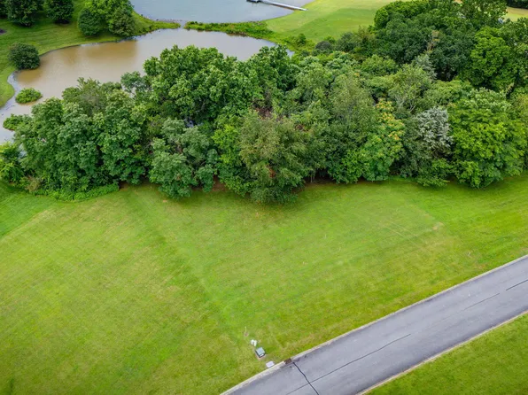 4064 Paradise Dr, Mooresburg, TN 37811