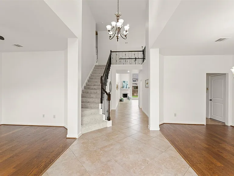 3814 Hunters Gate Ct — Photo 27