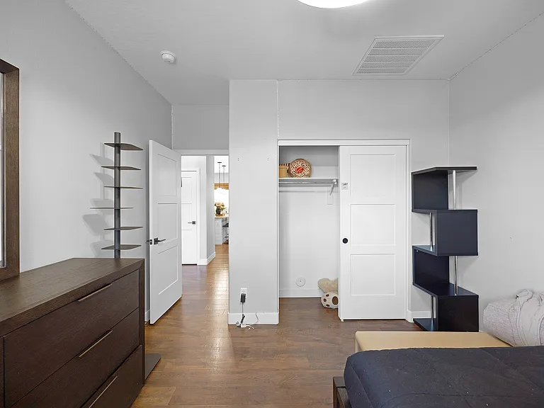 1294 E Apricot Ln — Photo 13