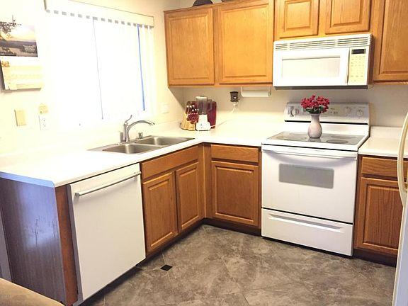 4th image of 3717 N 106th Ln