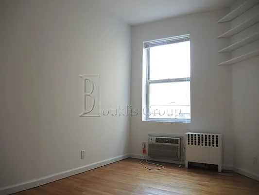 Rented by Bouklis Group | media 15