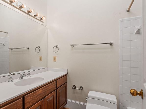 806 E Franklin St, Chapel Hill, NC 27514
