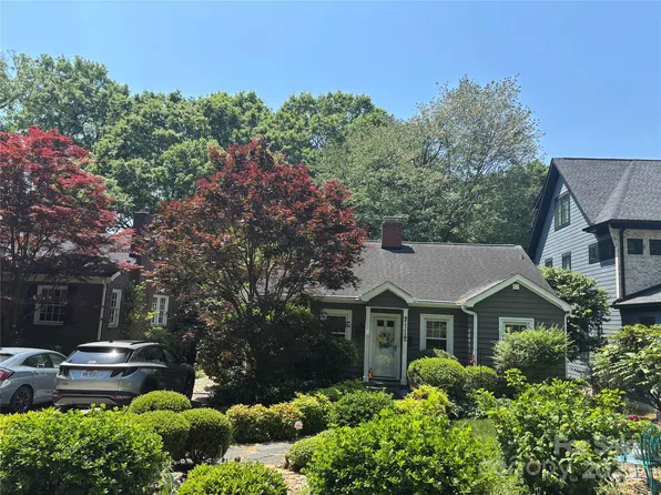 2112 Bay St, Charlotte, NC 28205