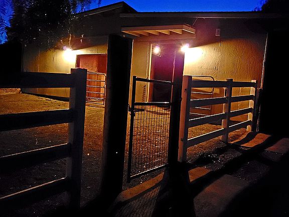 4 stall barn at night