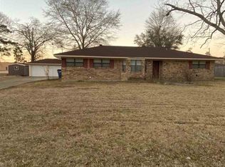 208 E Max Lee St, Kirbyville, TX 75956