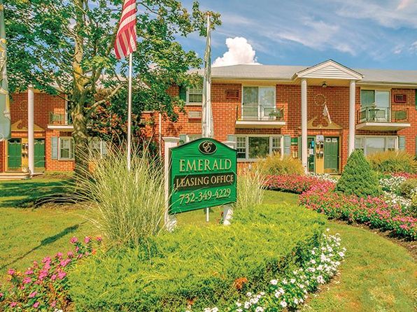 Emerald Apartments | 940 Presidential Blvd, Toms River, NJ