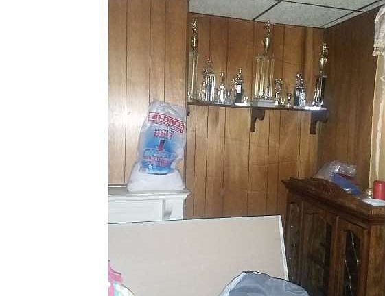 3rd image of 525 N Vogdes St