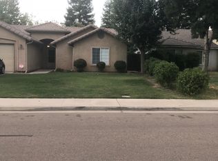 2622 W Prospect Ave, Visalia, CA 93291