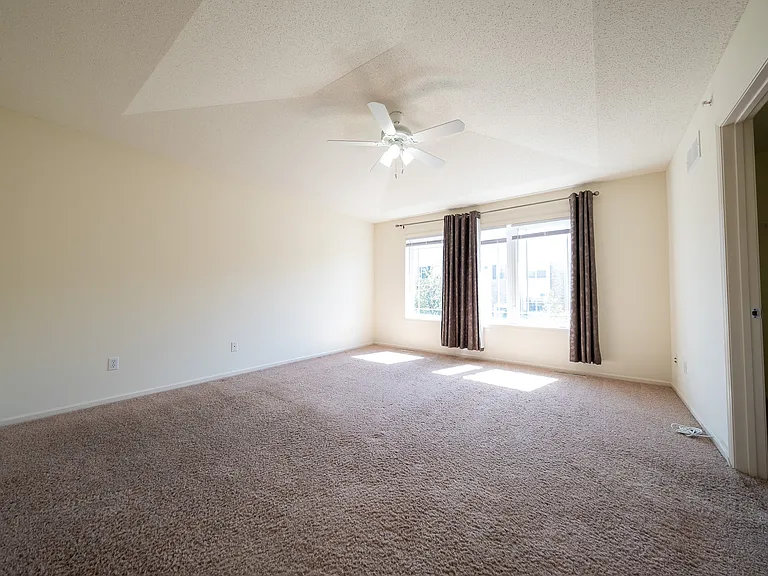 15523 Lilac Dr — Photo 12