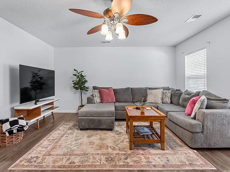 231 Tigers Paw Dr — Photo 6