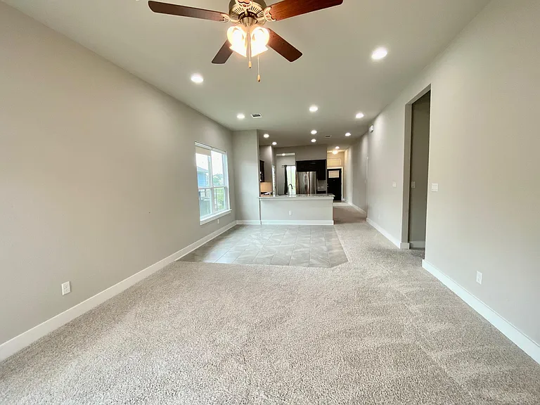 1550 Harwell Loop — Photo 8