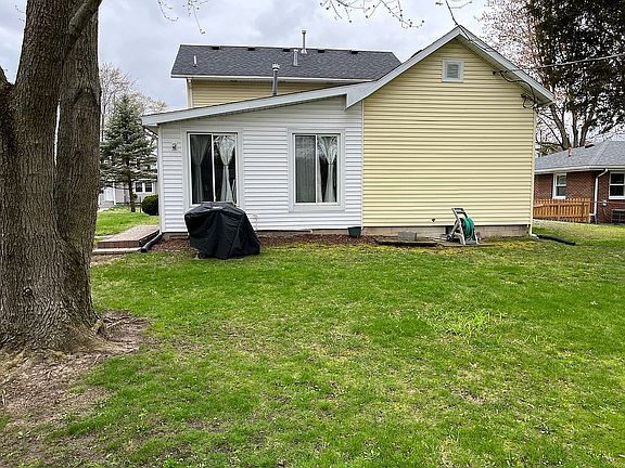 3rd image of 406 Lincoln Ave