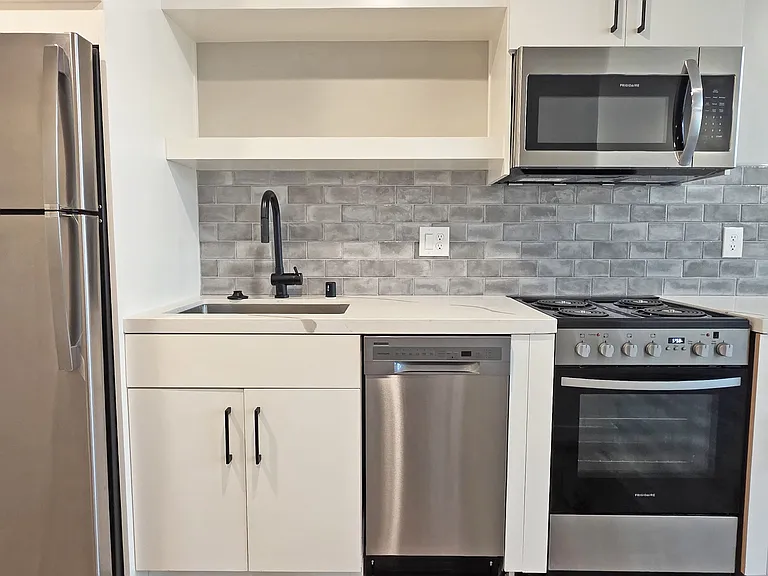 2716 N St #302 — Photo 1