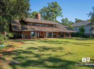 23089 Main St, Fairhope, AL 36532
