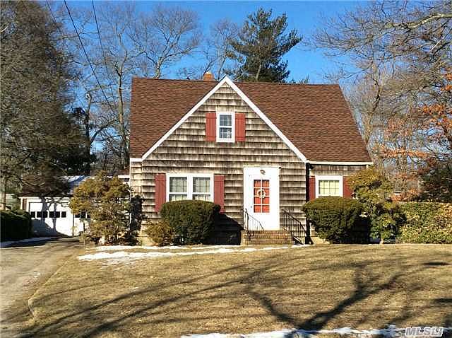 1st image of 16 Pauchogue Ave