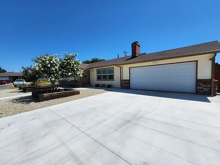 127 Faydon Way — Photo 8