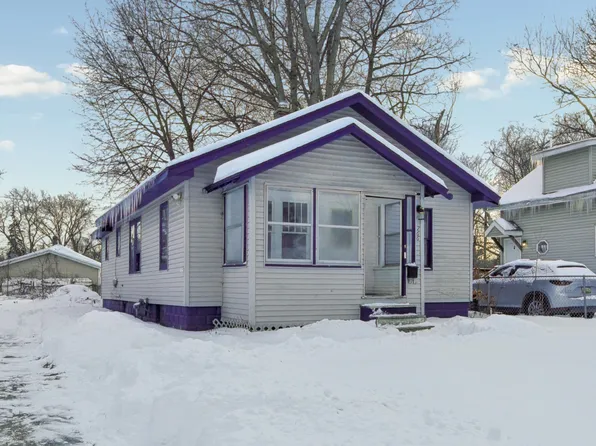 266 Parker Ave, Benton Harbor, MI 49022