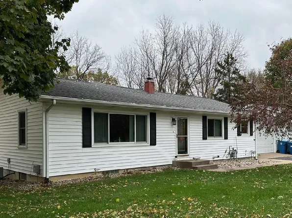 706 Shepherd St, Port Byron, IL 61275