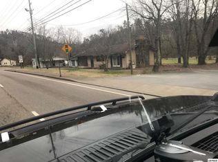 1440 Wears Valley Rd, Sevierville, TN 37862