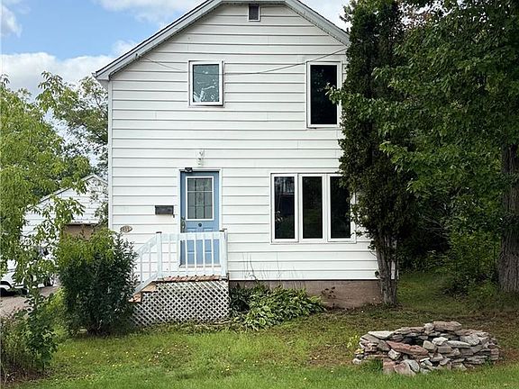 2nd image of 622 Canso St