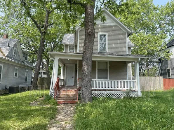 1507 SW Fillmore St, Topeka, KS 66604