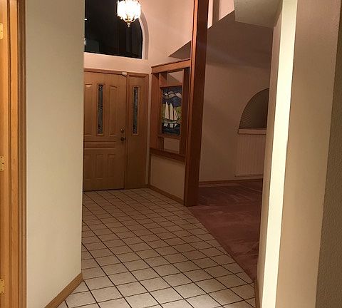 4th image of 1424 Overland Dr