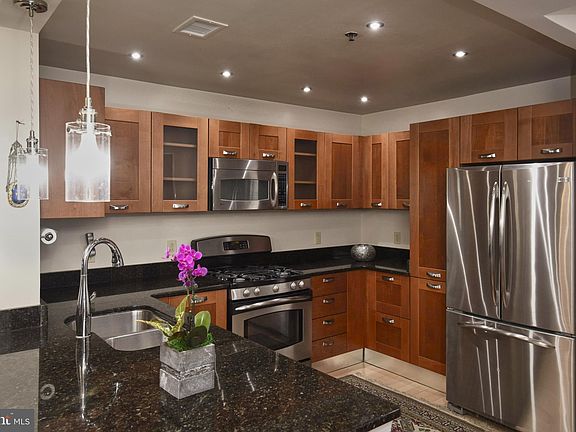 3rd image of 5750 Bou Ave Unit 708