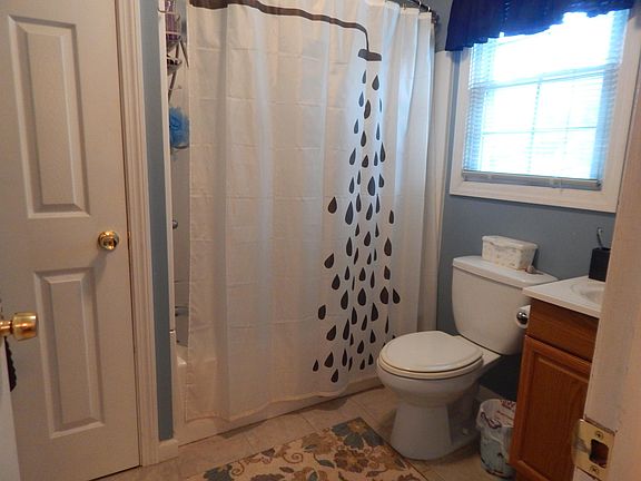 2nd image of 50 Caroline Dr