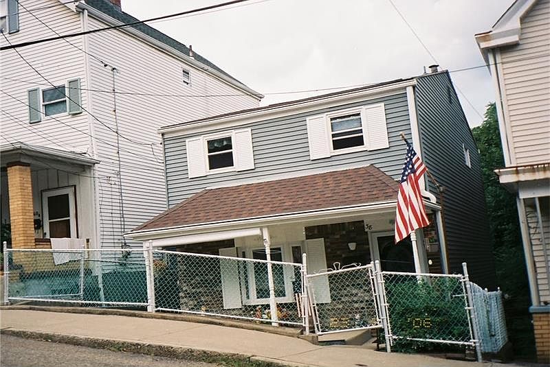 2nd image of 38 Hickory St