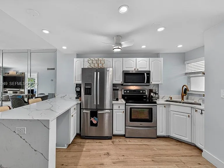 710 N Ocean Blvd #108 — Photo 31