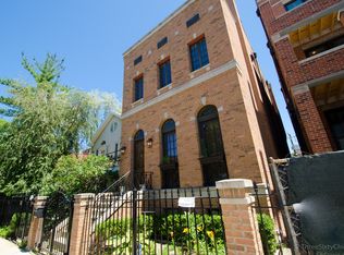 2335 N Southport Ave #2, Chicago, IL 60614
