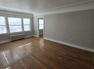 303 16th Ave E APT 104, Seattle, WA 98112