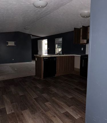4th image of 1409 Romie St