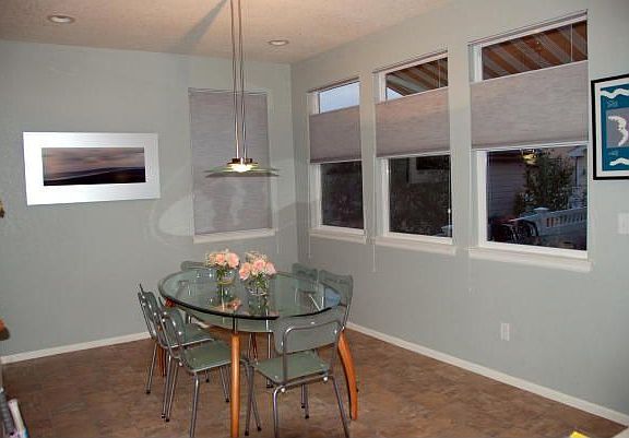 Spacious dining room attached to kitchen!