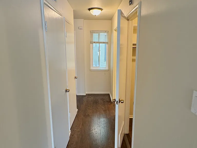 420 20th Ave #3 — Photo 7