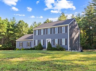 9 Shamrock Ln, Lakeville, MA 02347