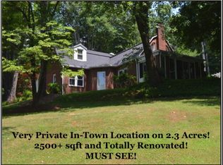 1216 F St, North Wilkesboro, NC 28659