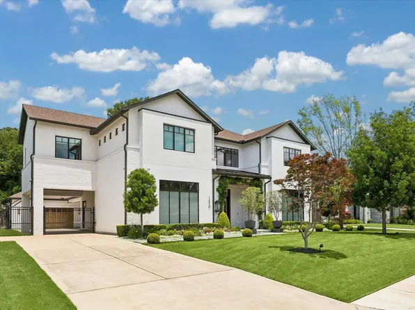 5650 Chevy Chase Dr, Houston, TX 77056