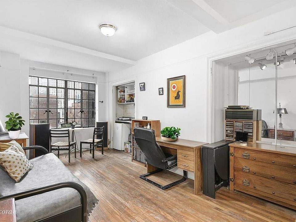1st image of 5 Tudor City Pl APT 1608